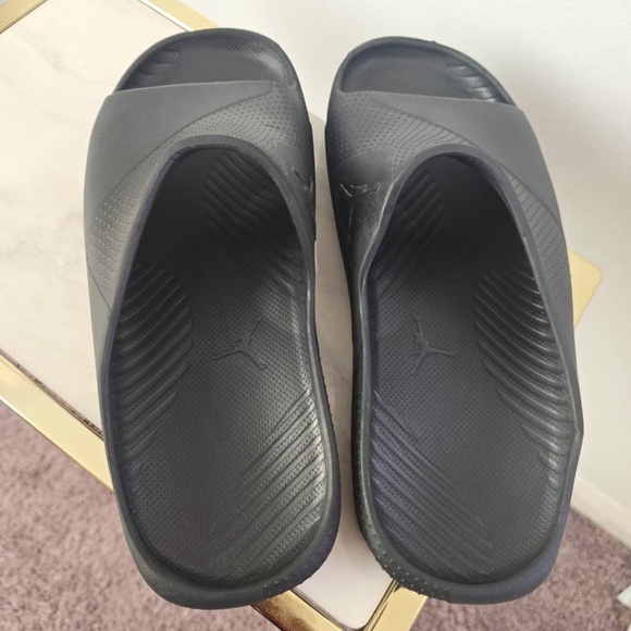 Nike Jordan Post Slides Sandals Mens Size 9A Color Black 0S600292-1 main image 5